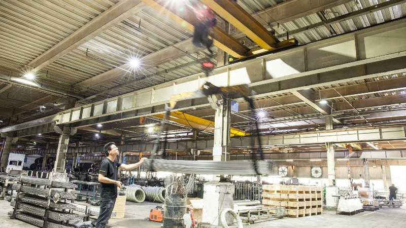 五金零配件是用什麼鋼材加工的