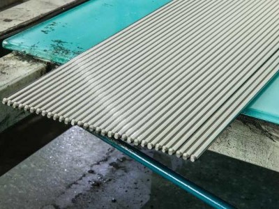 金屬材料鋁合金和不鏽鋼的區别