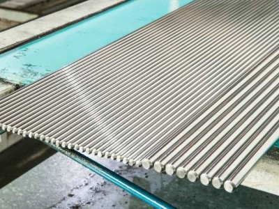 精密活塞杆對于原材料的要求